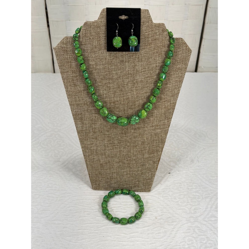 Desert Rose Trading mohave Green Turquoise necklace braclet earrings set